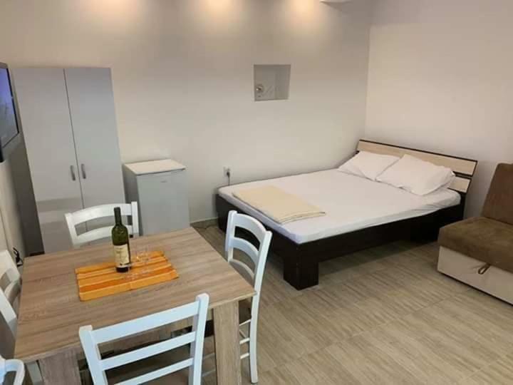 Apartments Dabovic 科托尔 外观 照片